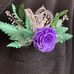 Endless Boutonniere